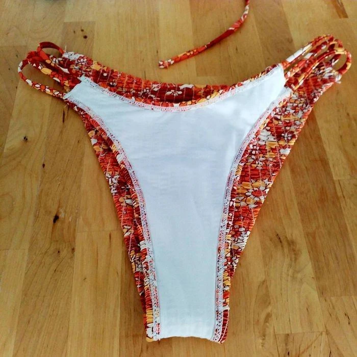 Biquíni 2 peças com estampa floral tamanho G Novo na embalagem original – photo 4